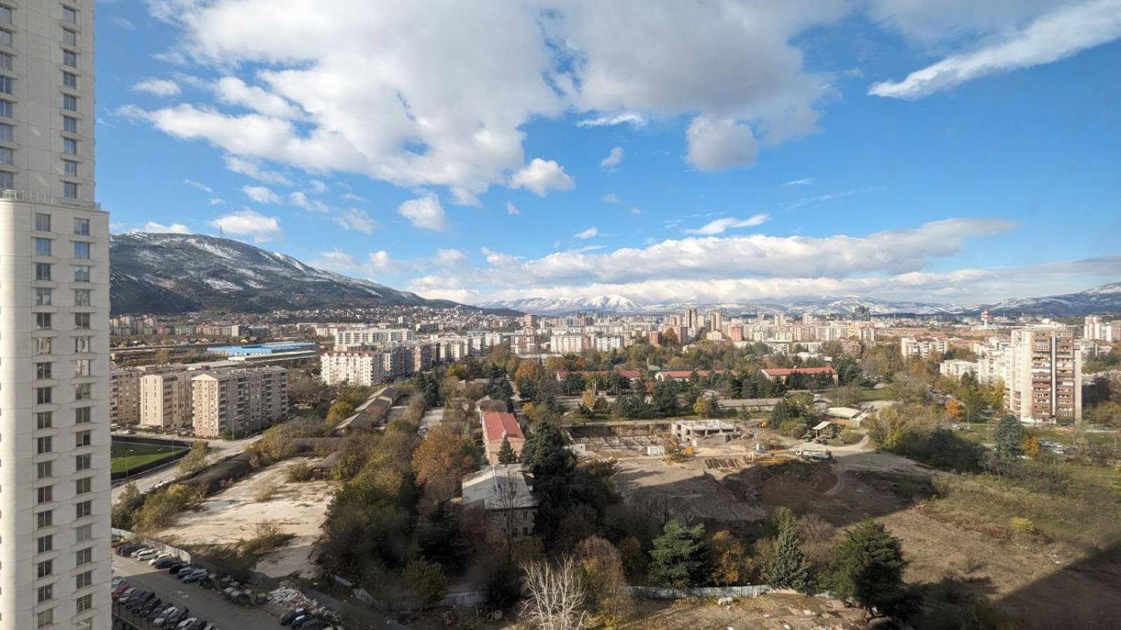 16Th Floor Sky View Condo With Pool And Fitness Skopje Exterior photo