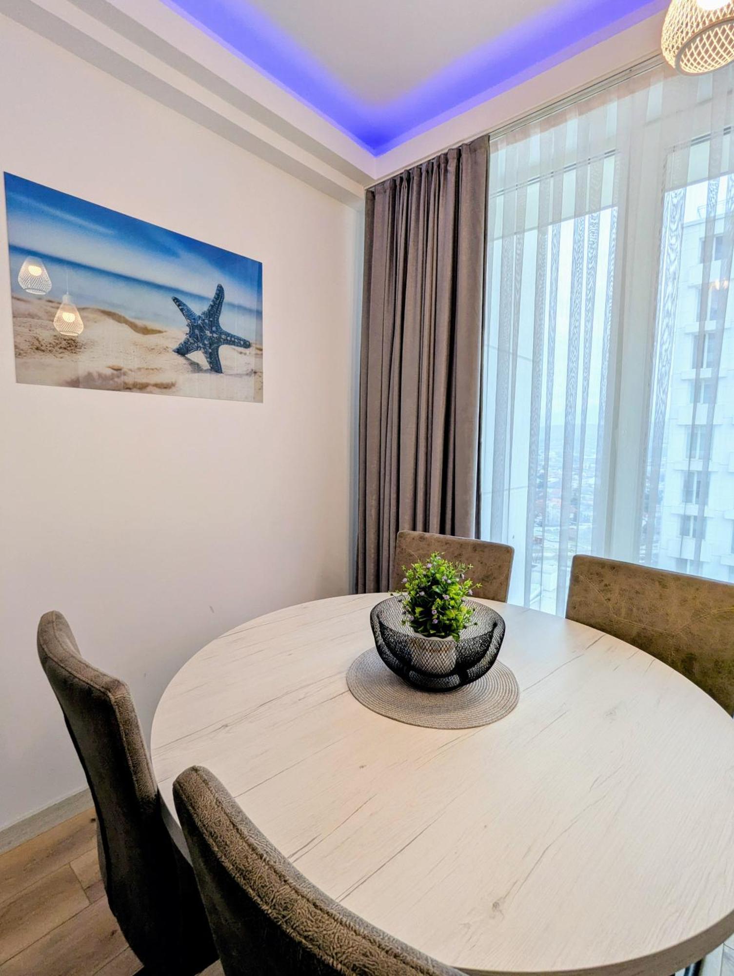 16Th Floor Sky View Condo With Pool And Fitness Skopje Exterior photo