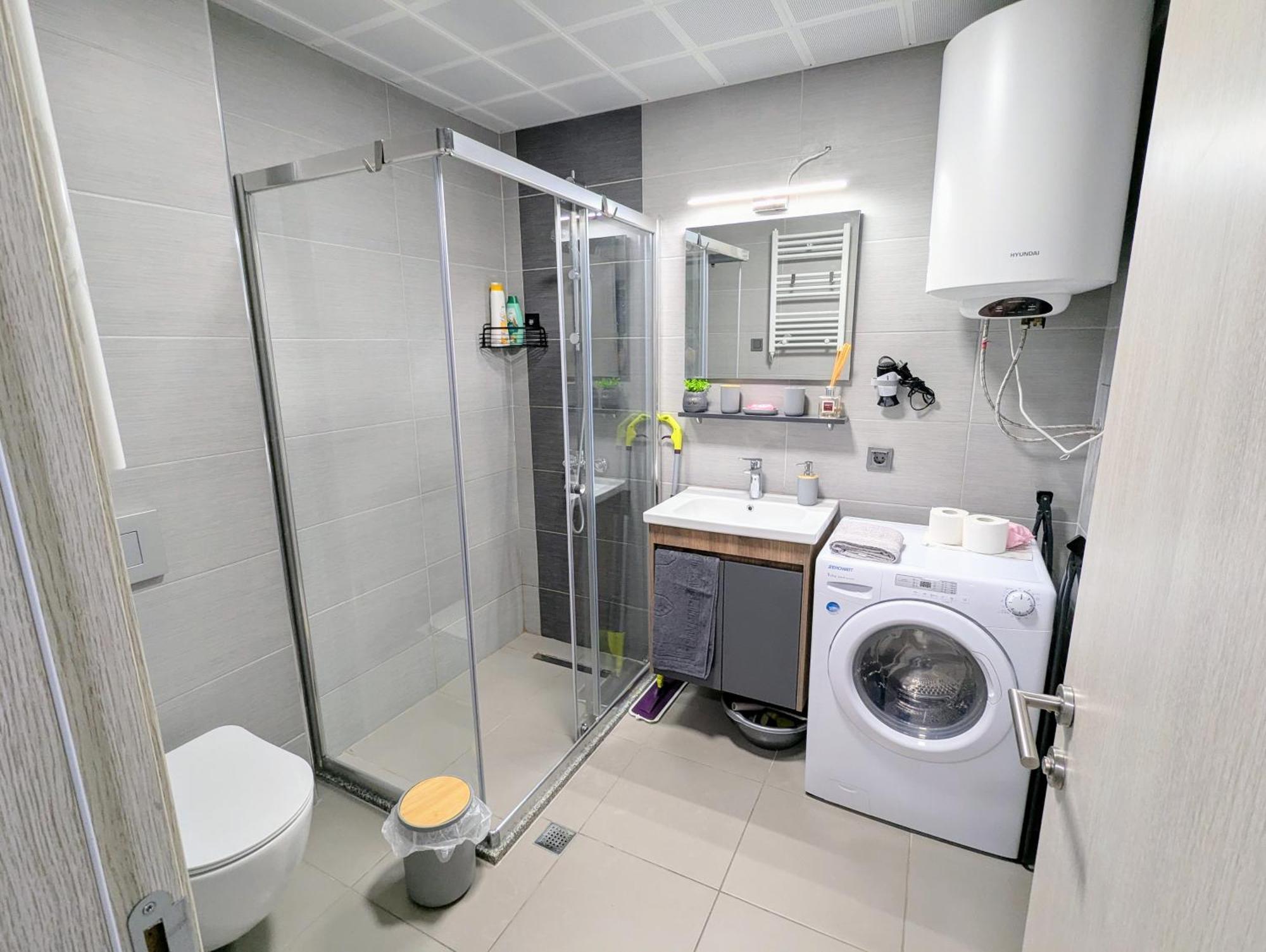 16Th Floor Sky View Condo With Pool And Fitness Skopje Exterior photo