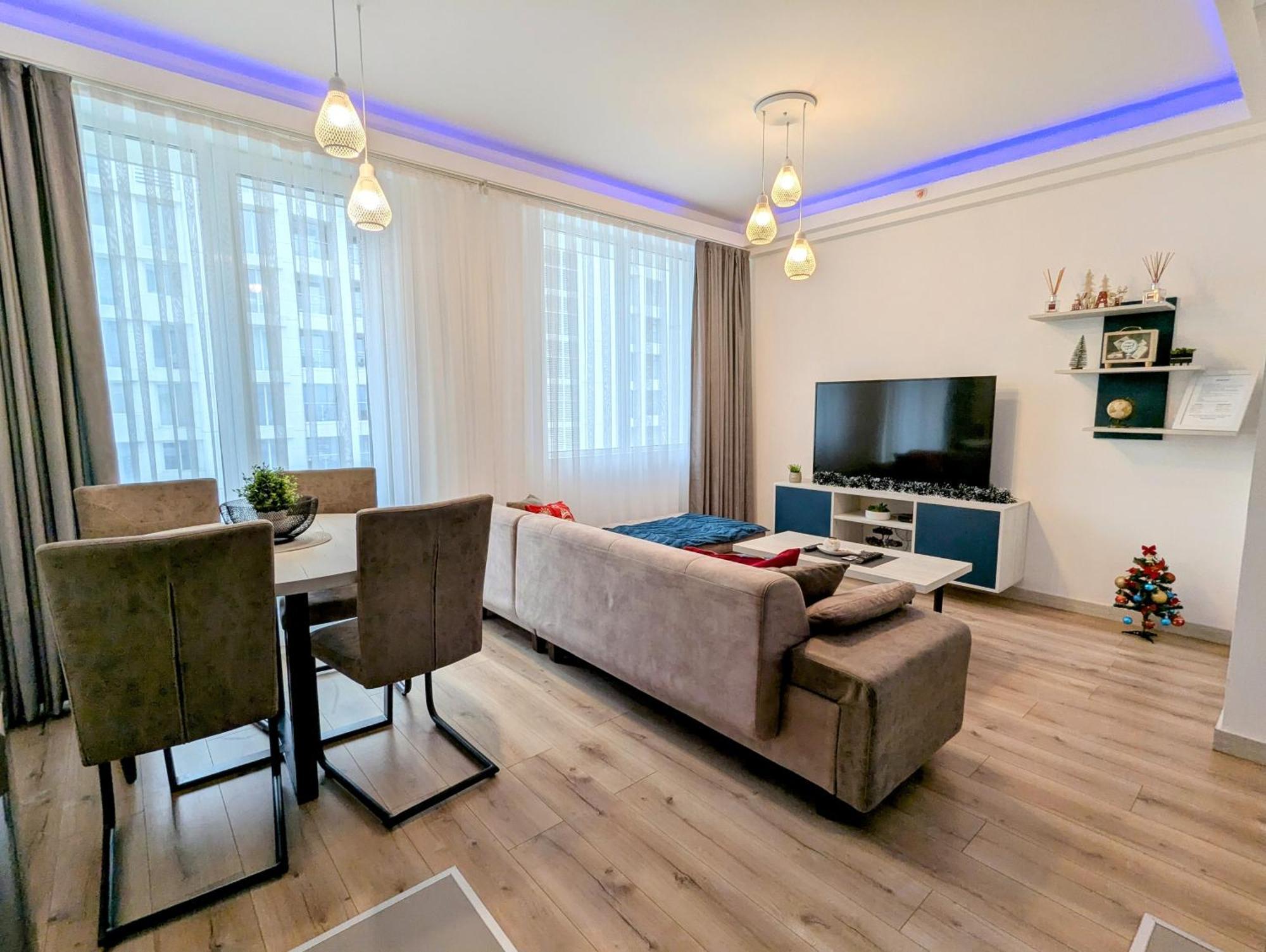 16Th Floor Sky View Condo With Pool And Fitness Skopje Exterior photo
